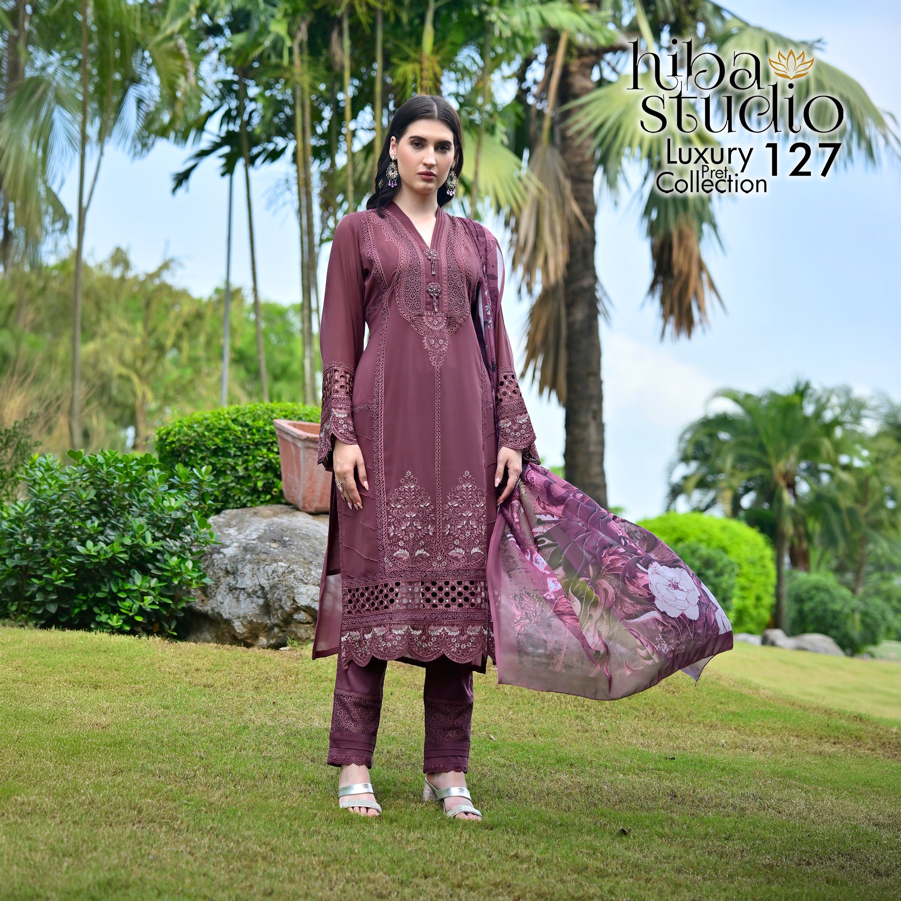 Luxury Pret Collection - 127