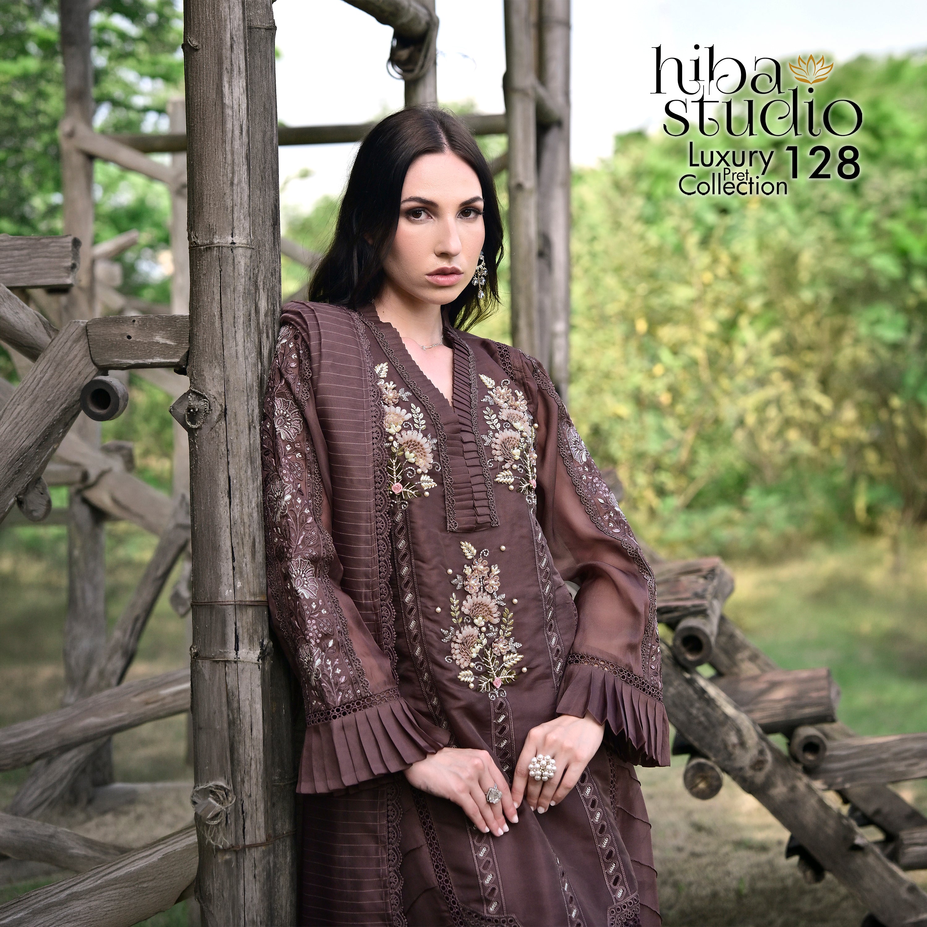 Luxury Pret Collection - 128