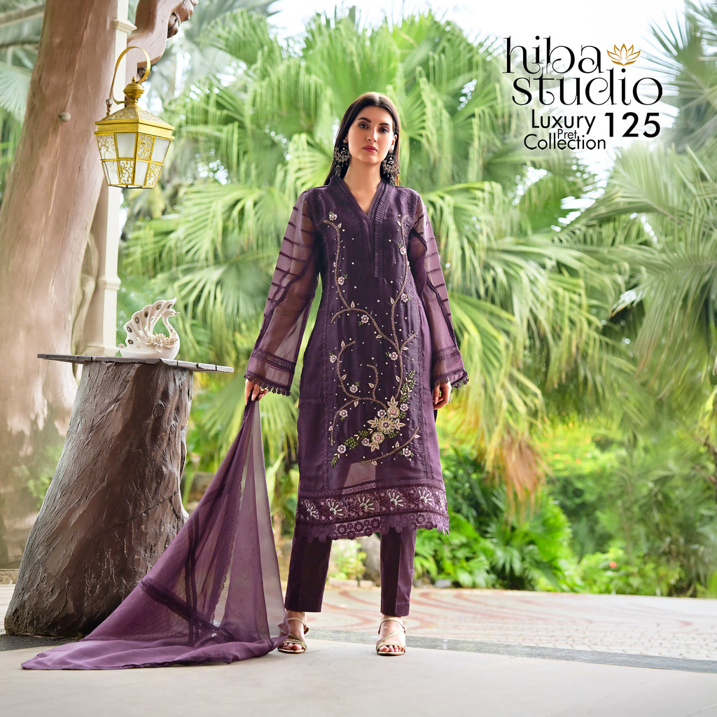 Luxury Pret Collection - 125