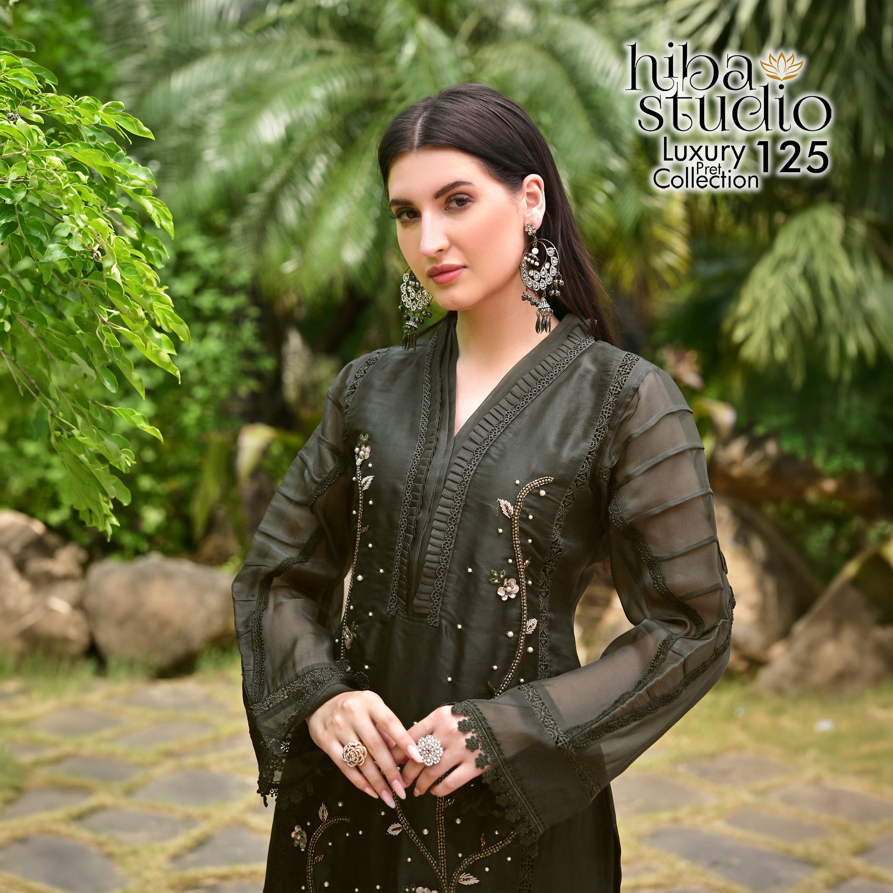 Luxury Pret Collection - 125