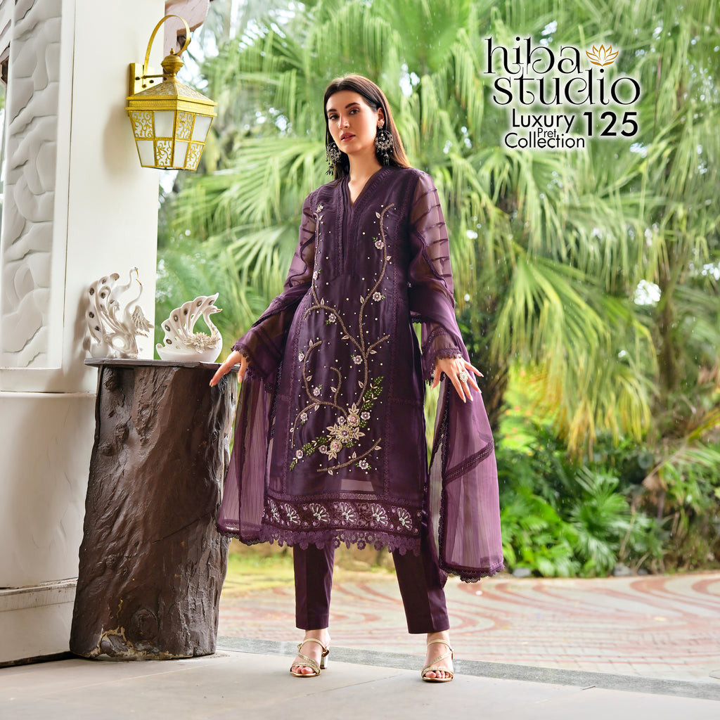 Luxury Pret Collection - 125