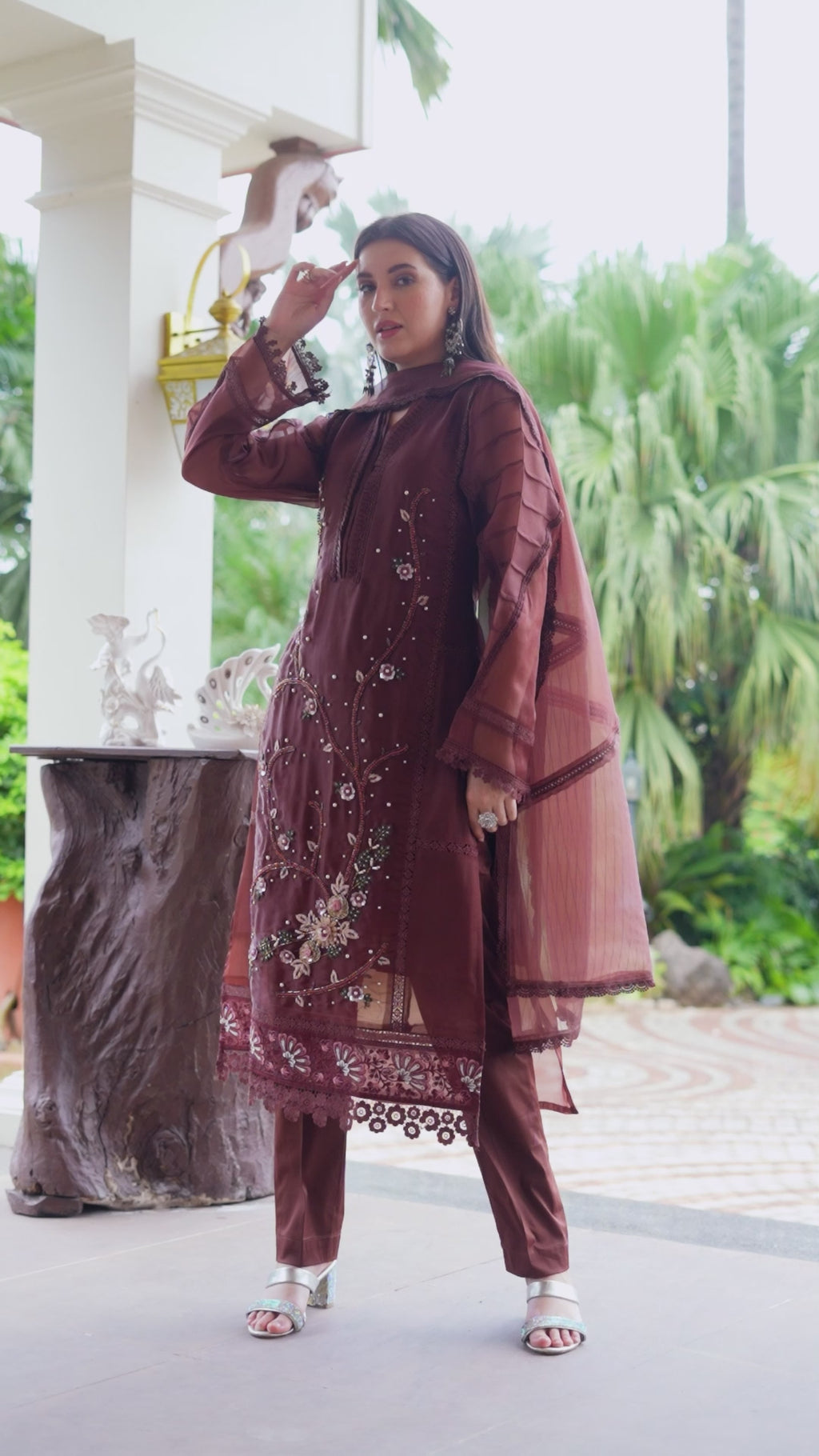 Luxury Pret Collection - 125
